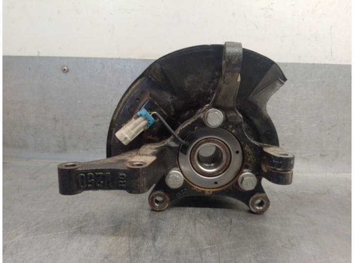 Recambio de mangueta delantera derecha para chevrolet epica 2.0 cat referencia OEM IAM 96639917 96639917 