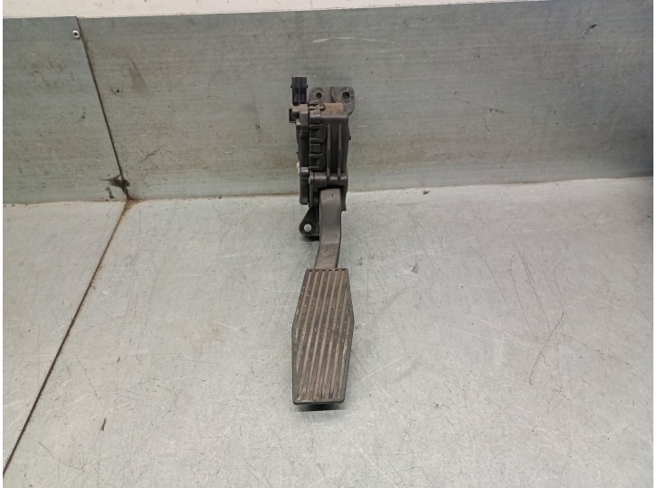 Recambio de potenciometro pedal para opel vectra c (z02) 3.0 cdti (f69) referencia OEM IAM 9186725  