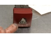 Replacement hazard warning switch for Peugeot 207/207+ (WA_, WC_) 1.4 16V OEM IAM reference 96472122KR 6554RQ 