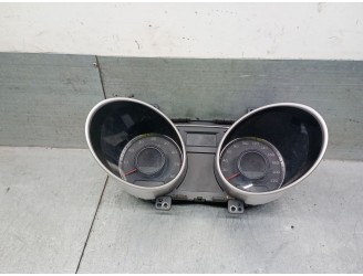 Recambio de cuadro instrumentos para hyundai ix35 (lm, el, elh) 1.6 referencia OEM IAM 940032Y090 940032Y090 