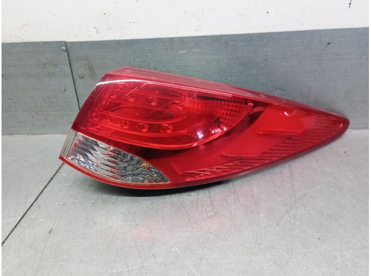 Recambio de piloto trasero derecho para hyundai ix35 (lm, el, elh) 1.6 referencia OEM IAM 924022Y000 924022Y000 