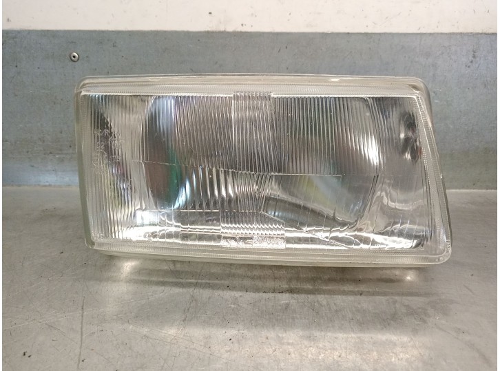 Recambio de faro derecho para citroën jumpy 2.0 hdi referencia OEM IAM 6205AK 6205AK 