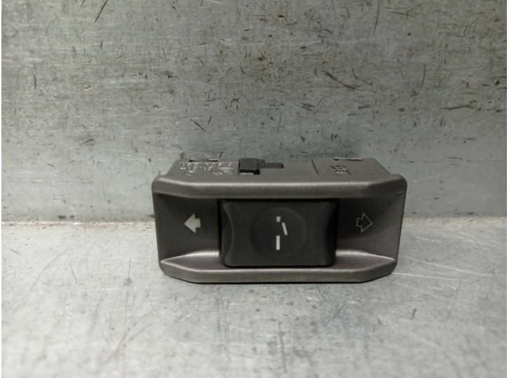 Recambio de mando techo solar para bmw 7 (e65, e66, e67) 730 d referencia OEM IAM 61316904291 61316904291 03015070