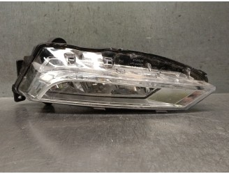 Replacement right fog light for Seat Leon SP KL / SFDXDEX0 1.5 Leon SP OEM IAM reference 5F0941702C 5F0941702C 