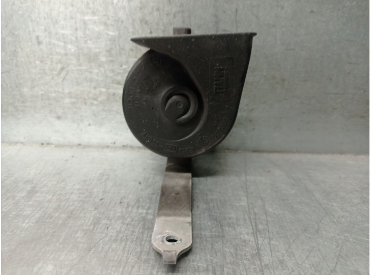 Recambio de claxon para bmw 7 (e65, e66, e67) 730 d referencia OEM IAM 61336968442 61336968442 