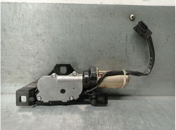 Recambio de motor cierre centralizado porton para bmw 7 (e65, e66, e67) 730 d referencia OEM IAM 7014872 67107014872 