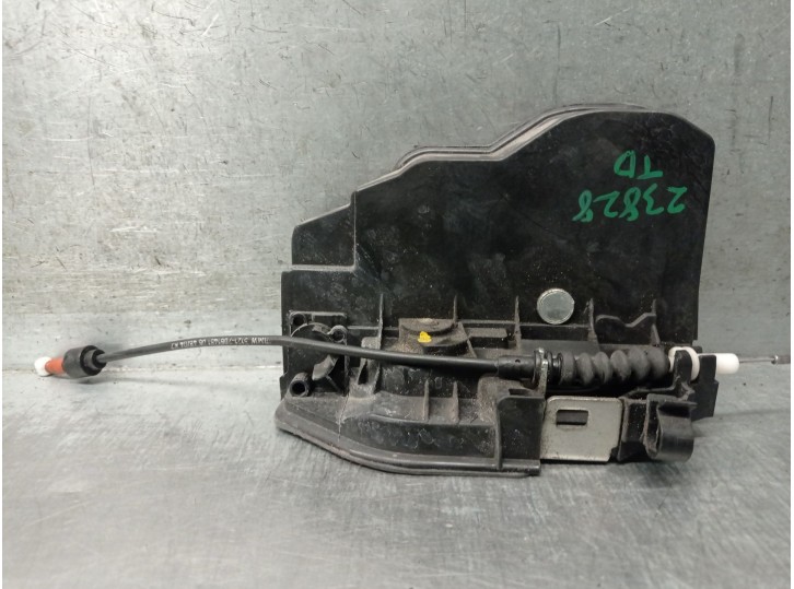 Recambio de cerradura puerta trasera derecha para bmw 7 (e65, e66, e67) 730 d referencia OEM IAM 7167070 51217202146 