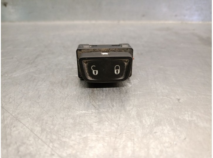 Replacement switch for Jeep Compass (MP, M6, MV, M7) 1.4 MultiAir OEM IAM reference 30171159 6BZ29LXHAA 