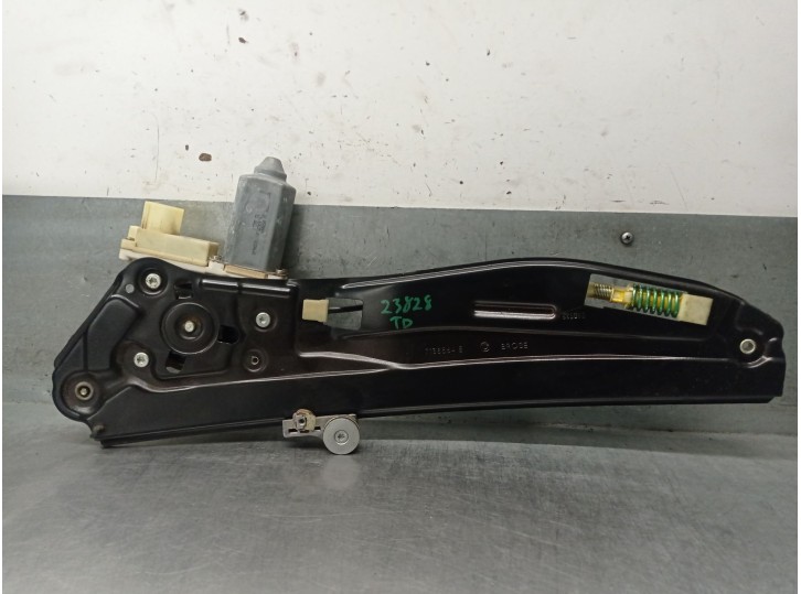Recambio de elevalunas trasero derecho para bmw 7 (e65, e66, e67) 730 d referencia OEM IAM 7138864E 0206008001