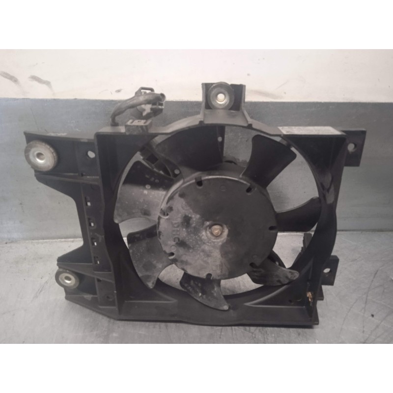 Recambio de electroventilador para ssangyong rodius xdi referencia OEM IAM 6840021051  