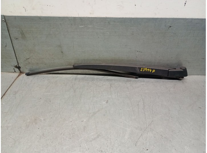 Recambio de brazo limpia trasero para renault laguna ii (bg0) 1.9 dci diesel referencia OEM IAM 7701049003 7701049003 