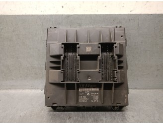 Replacement relay / fuse box for Seat Ibiza IV SC (6J1, 6P5) 1.6 TDI OEM IAM reference 6R0937087F A2C53396761 CONTINENTA