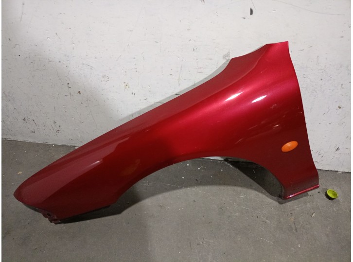 Recambio de aleta delantera izquierda para ford mondeo berlina 2.0 16v cat referencia OEM IAM 1018272 1018272 