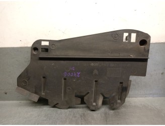 Recambio de molduras delanteras para citroën c3 1.4 hdi sx plus referencia OEM IAM 9640074380 7104N7 