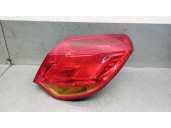 Recambio de piloto trasero derecho para opel astra j lim. 1.7 16v cdti referencia OEM IAM 13306454 1222088 