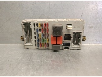 Recambio de caja reles / fusibles para fiat punto (188_) 1.9 jtd referencia OEM IAM 51735172NPL  406626 DELPHI