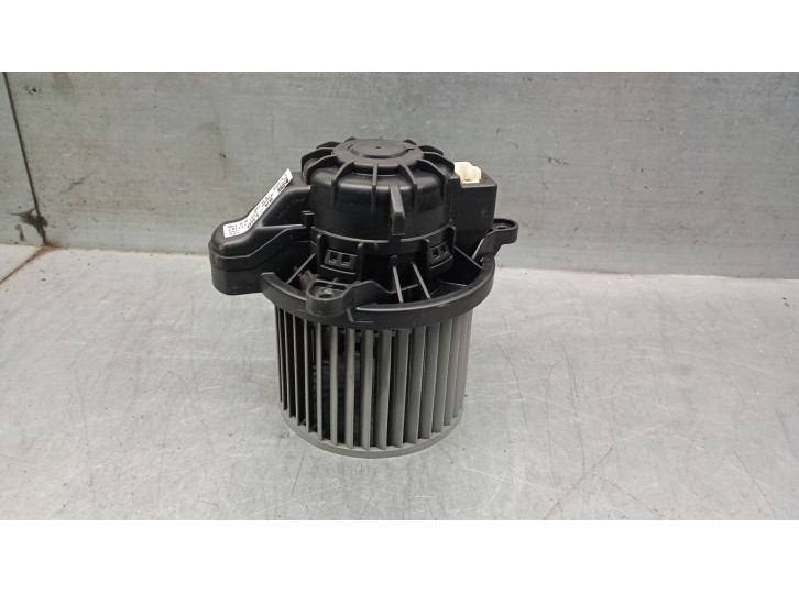Recambio de motor calefaccion para hyundai i10 1.0 cat referencia OEM IAM 97113B9000 97113B9000 