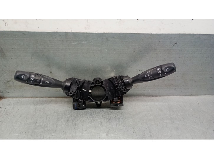 Recambio de mando luces para hyundai i10 1.0 cat referencia OEM IAM 93410B9531 93410B9531 