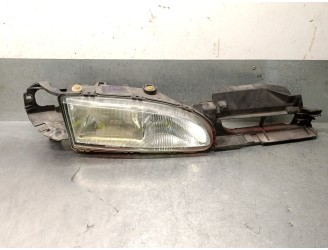 Recambio de faro derecho para ford mondeo berlina 2.0 16v cat referencia OEM IAM 6841599 6841599 