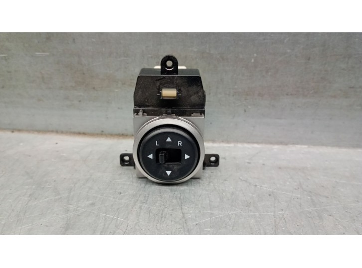 Recambio de mando retrovisor para hyundai i10 1.0 cat referencia OEM IAM 93530B90004X 93530B90004X 