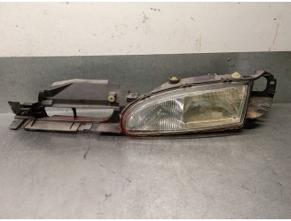 Recambio de faro izquierdo para ford mondeo berlina 2.0 16v cat referencia OEM IAM 6841604 6841604 