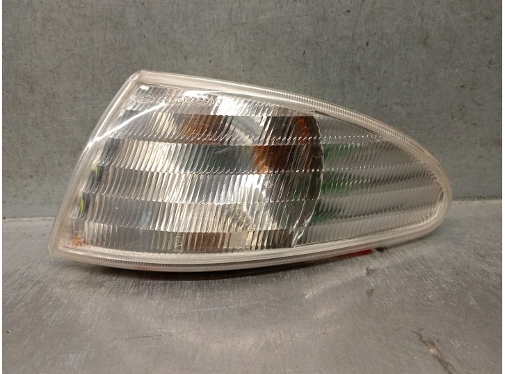 Recambio de piloto delantero izquierdo para ford mondeo berlina 2.0 16v cat referencia OEM IAM 1059122 1059122 