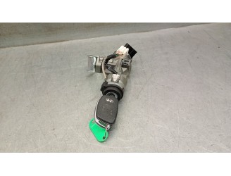 Recambio de conmutador de arranque para hyundai i10 1.0 cat referencia OEM IAM 81910B4500 81910B4500 