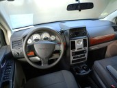 chrysler grand voyager v (rt) del año 2009