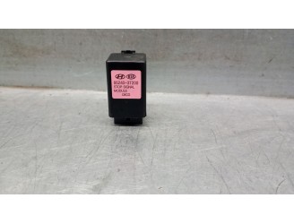 Recambio de rele para hyundai i10 1.0 cat referencia OEM IAM 952403T200 