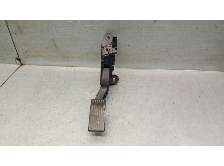 Recambio de potenciometro pedal para hyundai i10 1.0 cat referencia OEM IAM 32700B9010 32700B9010 