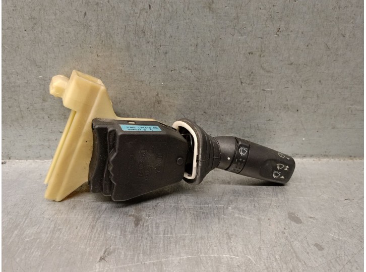 Recambio de mando limpia para ford mondeo berlina 2.0 16v cat referencia OEM IAM 1051410 1051410 