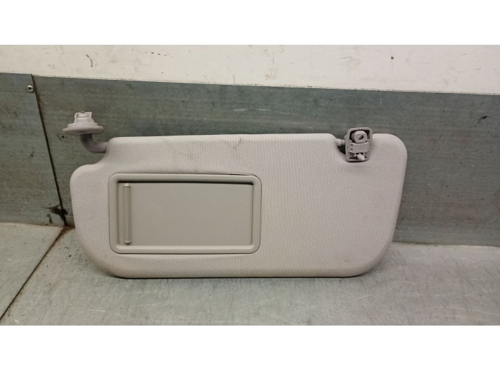 Recambio de parasol izquierdo para hyundai i10 1.0 cat referencia OEM IAM 85210B9100TXB 85210B9100TXB 