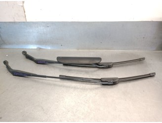 Recambio de brazo limpia delantero derecho para honda civic berlina .5 (ma/mb) 1.5 referencia OEM IAM 76600ST3E06 76600ST3E06 