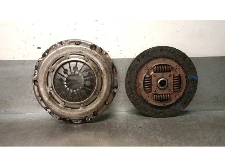 Recambio de kit embrague para volkswagen golf v berlina (1k1) 2.0 tdi referencia OEM IAM 022141015S 022141015S VALEO