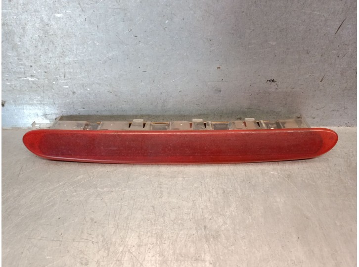 Recambio de luz central de freno para seat leon (1p1) 2.0 tdi referencia OEM IAM 1P0945097 1P0945097 