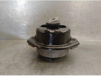 Recambio de soporte motor izquierdo para bmw 7 (e65, e66, e67) 730 d referencia OEM IAM 677079502  