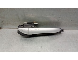 Recambio de maneta exterior delantera derecha para hyundai i10 1.0 cat referencia OEM IAM 82661B9011 82661B9011 