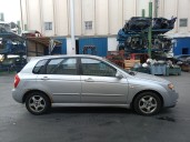 kia cerato del año 2005