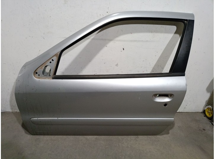 Recambio de puerta delantera izquierda para citroën xsara berlina 1.6 referencia OEM IAM 9002P4 9002P4 