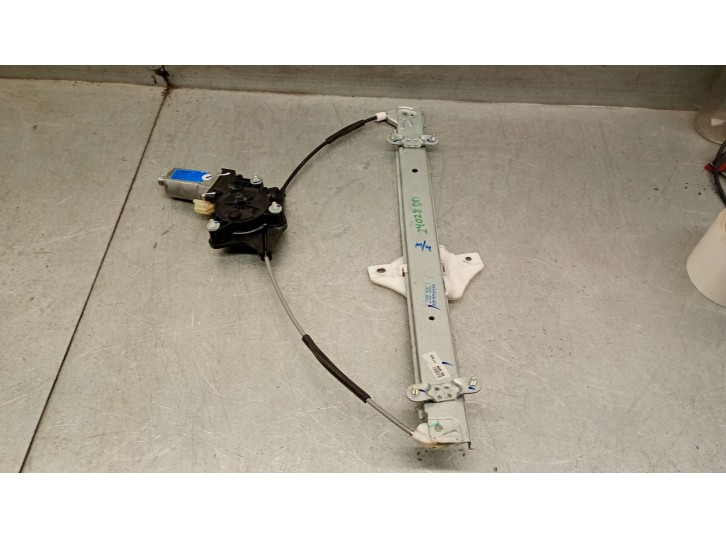 Recambio de elevalunas delantero derecho para hyundai i10 1.0 cat referencia OEM IAM 82404B4110 82404B4110 