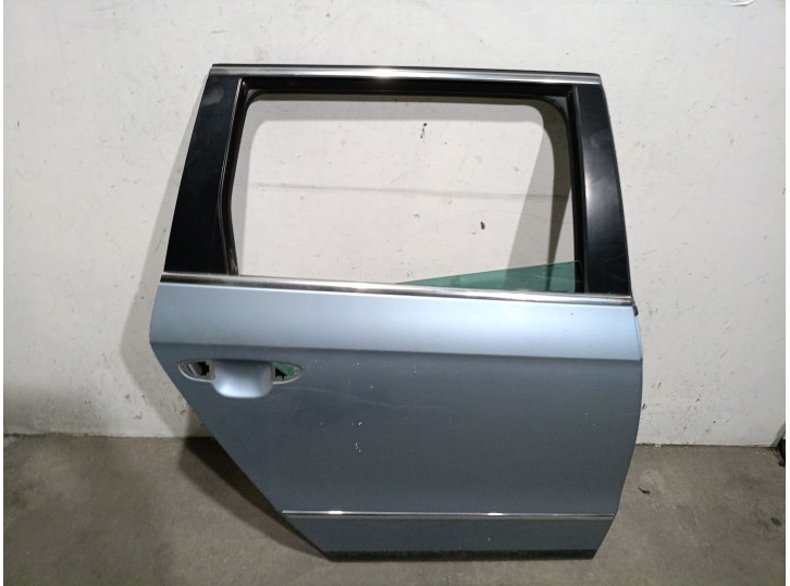 Recambio de puerta trasera derecha para volkswagen passat b6 variant (3c5) 2.0 tdi referencia OEM IAM 3C9833056G 3C9833056G 