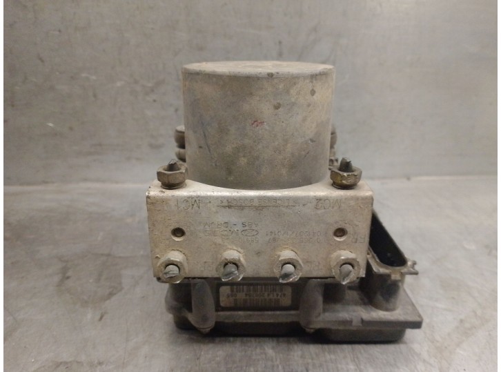 Recambio de abs para hyundai getz (tb) 1.1 12v cat referencia OEM IAM 589101C310 589101CA00 0265231357 BOSCH