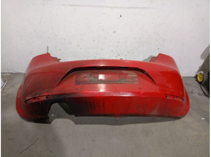 Recambio de paragolpes trasero para seat leon (1p1) 2.0 tdi referencia OEM IAM 1P0807421A 1P0807421A 