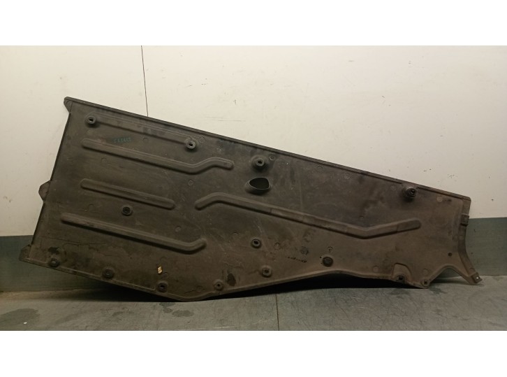 Recambio de cubrecarter para bmw 7 (e65, e66, e67) 730 d referencia OEM IAM 51717020533 51717020533 