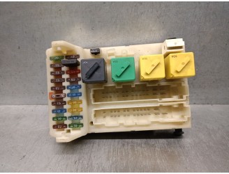 Recambio de caja reles / fusibles para ford mondeo berlina 2.0 16v cat referencia OEM IAM 58352295 58352295 