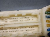 Recambio de caja reles / fusibles para ford mondeo berlina 2.0 16v cat referencia OEM IAM 58352295 58352295 