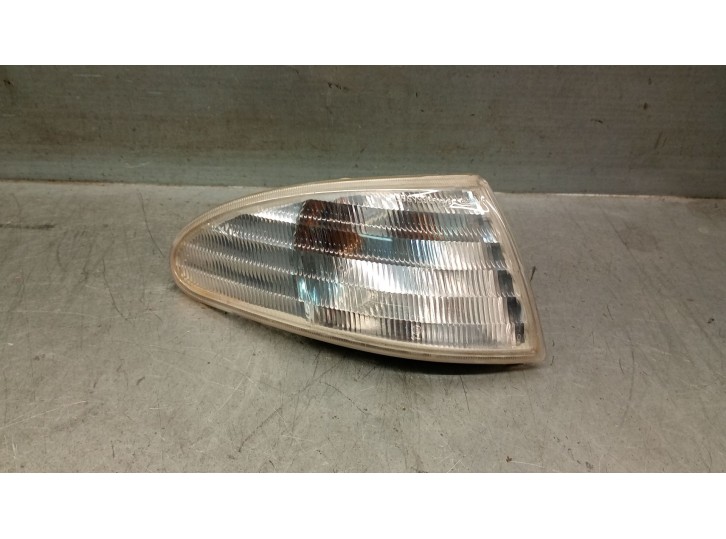 Recambio de piloto delantero derecho para ford mondeo berlina 2.0 16v cat referencia OEM IAM 97BX13368AA 1059110 