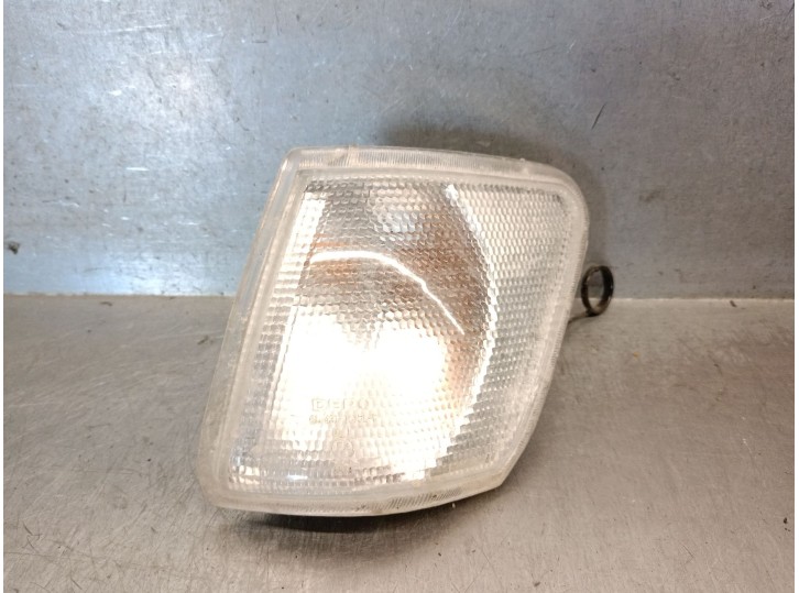 Recambio de piloto delantero izquierdo para ford fiesta berl./courier 1.8 diesel referencia OEM IAM 97FX13368BA 1062434 