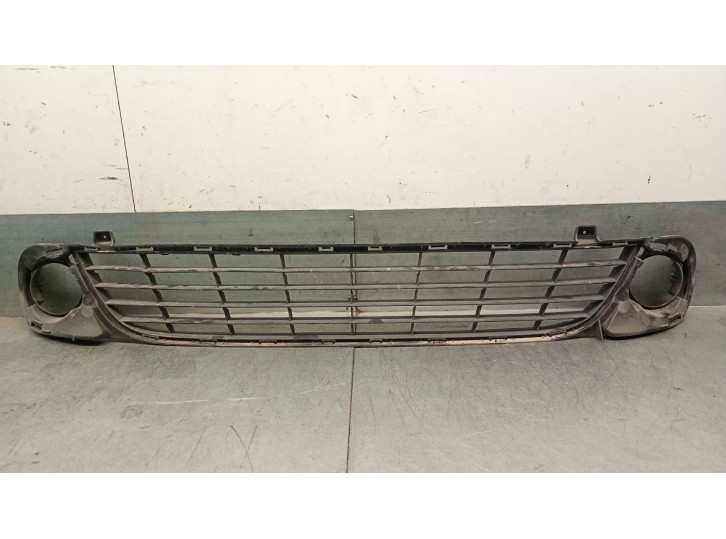 Recambio de rejilla paragolpes central para dacia lodgy 1.5 dci diesel fap cat referencia OEM IAM 622547994R 622547994R 