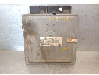 Recambio de centralita motor uce para volkswagen passat b6 variant (3c5) 2.0 tdi referencia OEM IAM 03G906018EM  5WP45562AE SIEM